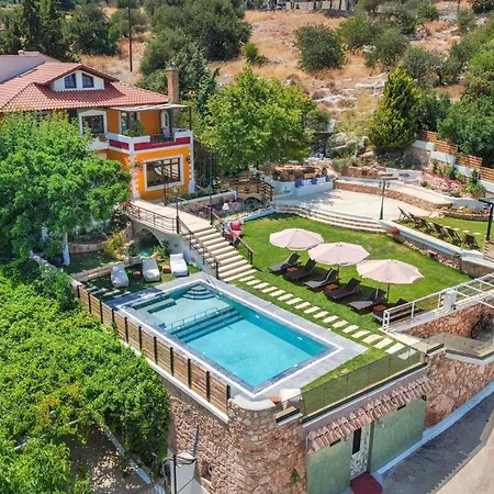 Villa Staras - With Private Heated Pool & Jacuzzi Gerani Chanion